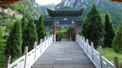 绿色宝库杜公祠_副本.jpg