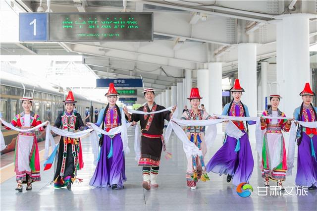 AD9I7255_副本.jpg