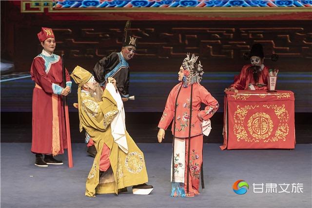戴忠诚-甘肃省折子戏专场文县玉垒花鼓戏《打面缸》_副本.jpg