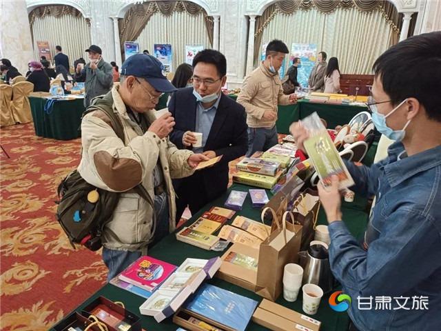 旅游推介_副本.jpg