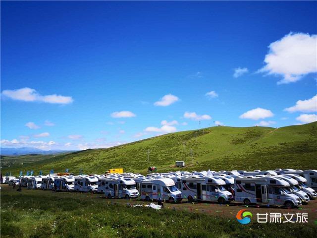 甘南房车露营地_副本.jpg