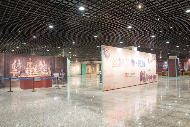 （“丝路美地·敦煌”数字成果展大厅）.png