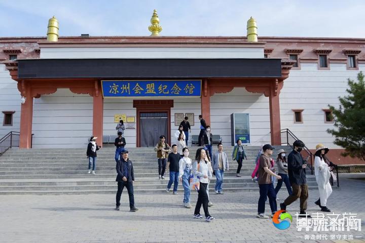 微信图片_20230417225412_副本.jpg