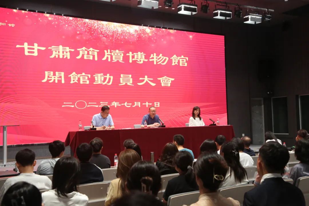 http://wlcf.cttv.co/NewsImag/2023/07/11/20230711034429478511.jpg