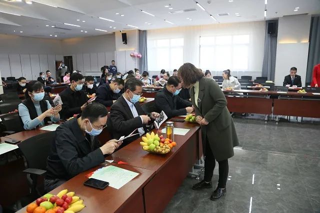 http://wlcf.cttv.co/NewsImag/980aa51f72f3485db5a680cd4578441e.jpg