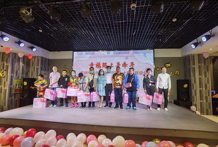 http://wlcf.cttv.co/NewsImag/c0d1179577724ba699bf576cb6c1d855.jpg