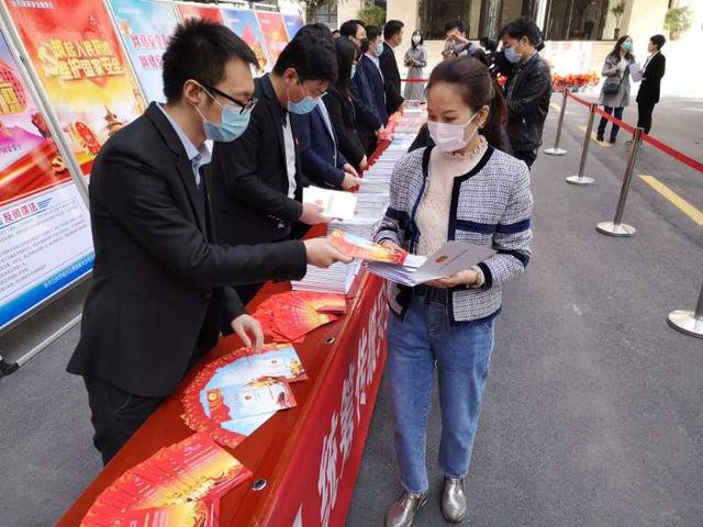 http://wlcf.cttv.co/NewsImag/df70361a88204ec9a347e4070b60d23d.jpg
